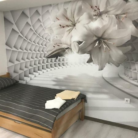 Ferienwohnung Apartman Lilium Sarajevo Exterior foto